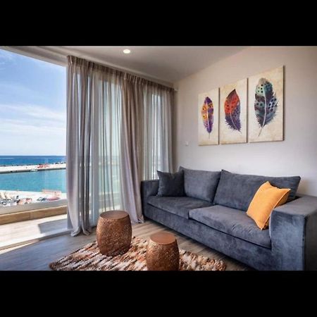 Big Blue Suites 2 依拉佩特拉 外观 照片