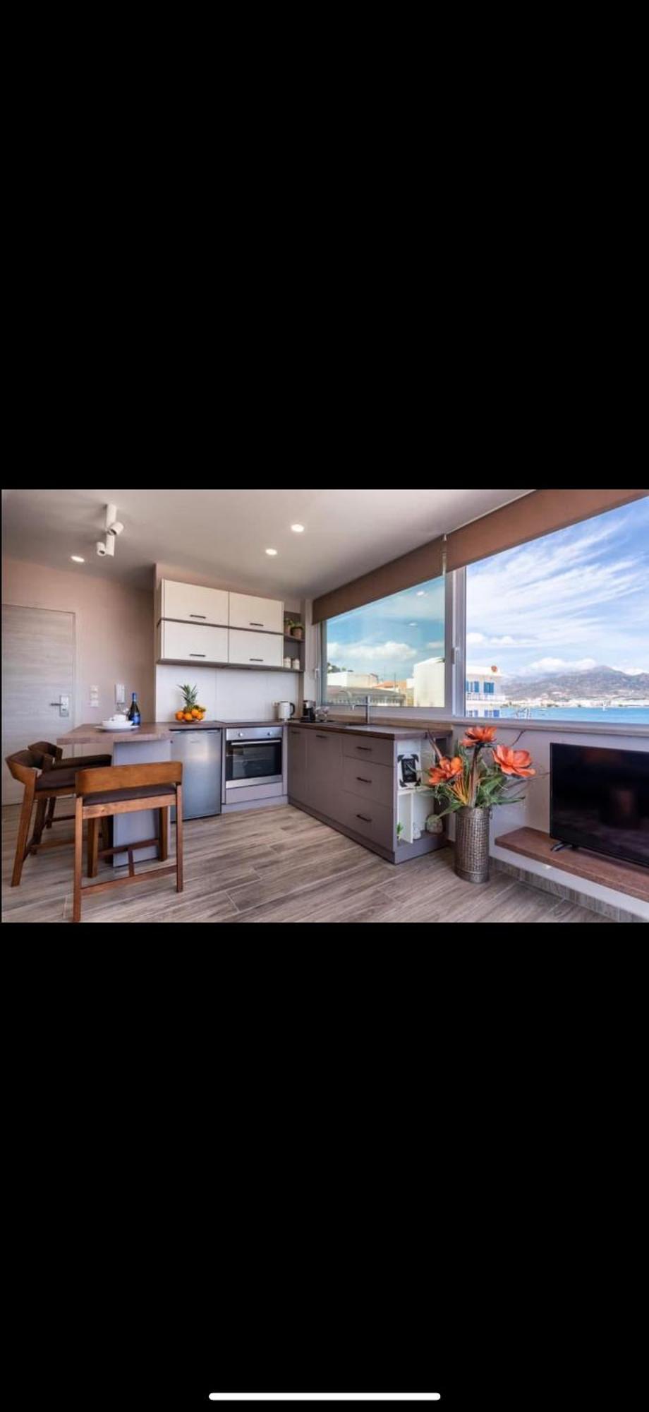 Big Blue Suites 2 依拉佩特拉 外观 照片